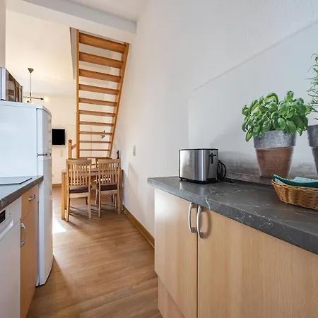 Casa de Férias Ruhiges Reihenhaus Mit Wlan In Am Mueritzsee