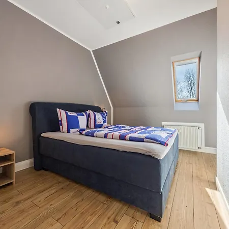 Feriehus Reihenhaus Mit Wlan In Am Mueritzsee