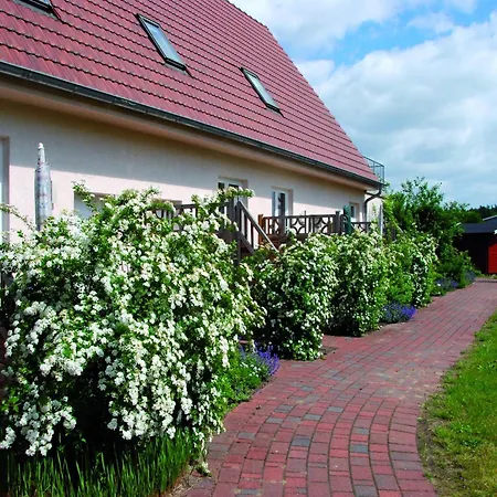 Ruhiges Reihenhaus Mit Wlan In Am Mueritzsee Casa vacanze